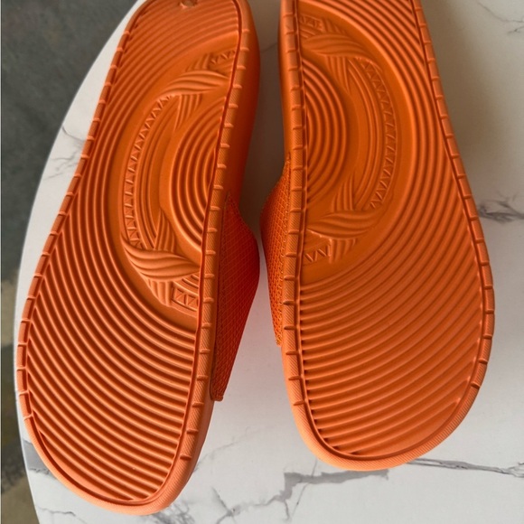 Sandalboyz Men 15 - Orange Slide Sandals with Gold and White Stripes - Picture 2 of 7